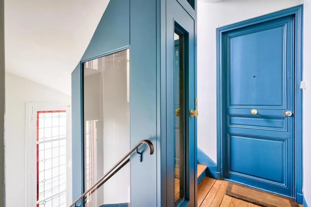 Apartment For 2 People - Paris 18